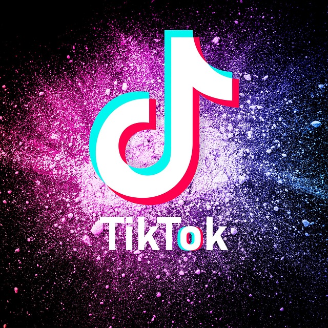 Kênh TikTok 1000-10.000 FoLLOW THẬT CÓ GIỎ HÀNG +LIVE+STUDIO + TÀI KHOẢN LÂU NĂM XÂY KÊNH DỄ LÊN VIEW